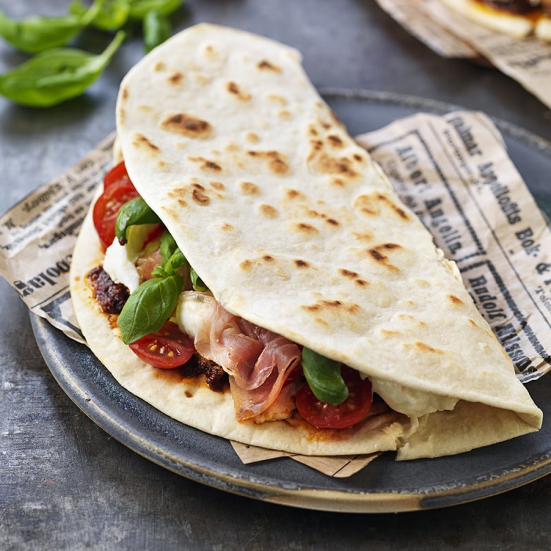 Piadina med parma och mozzarella