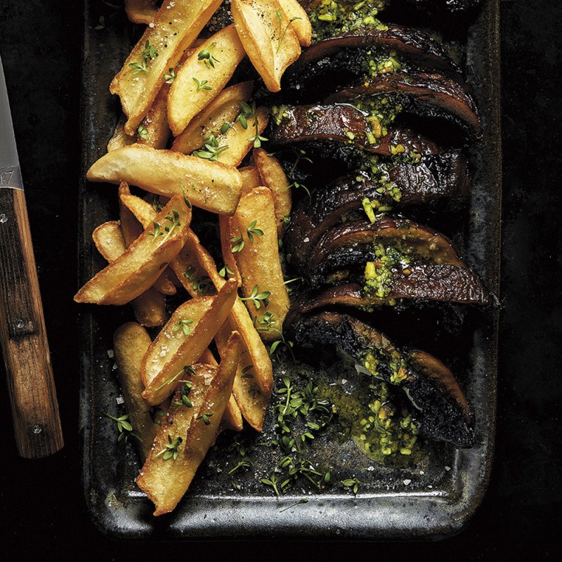 Misostekt portabello med pommes och pesto