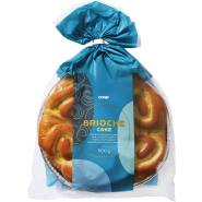 Briochekaka med krämfyllning