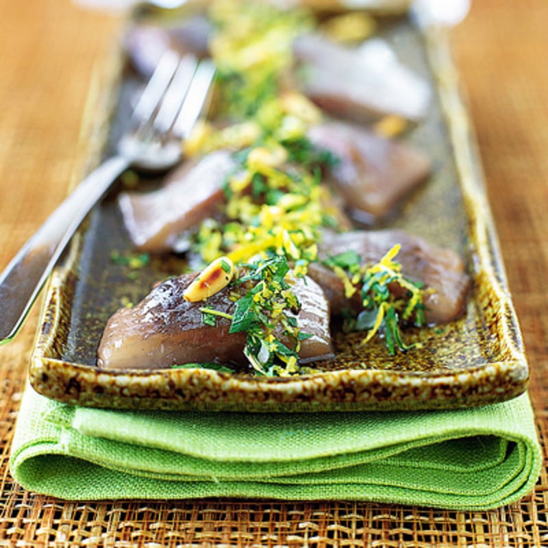 Matjessill med gremolata