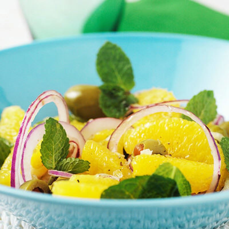 Apelsinsallad med oliver