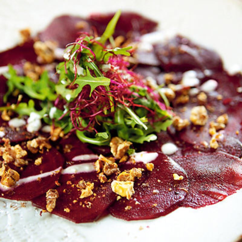 Rödbetscarpaccio med fetaostcrème