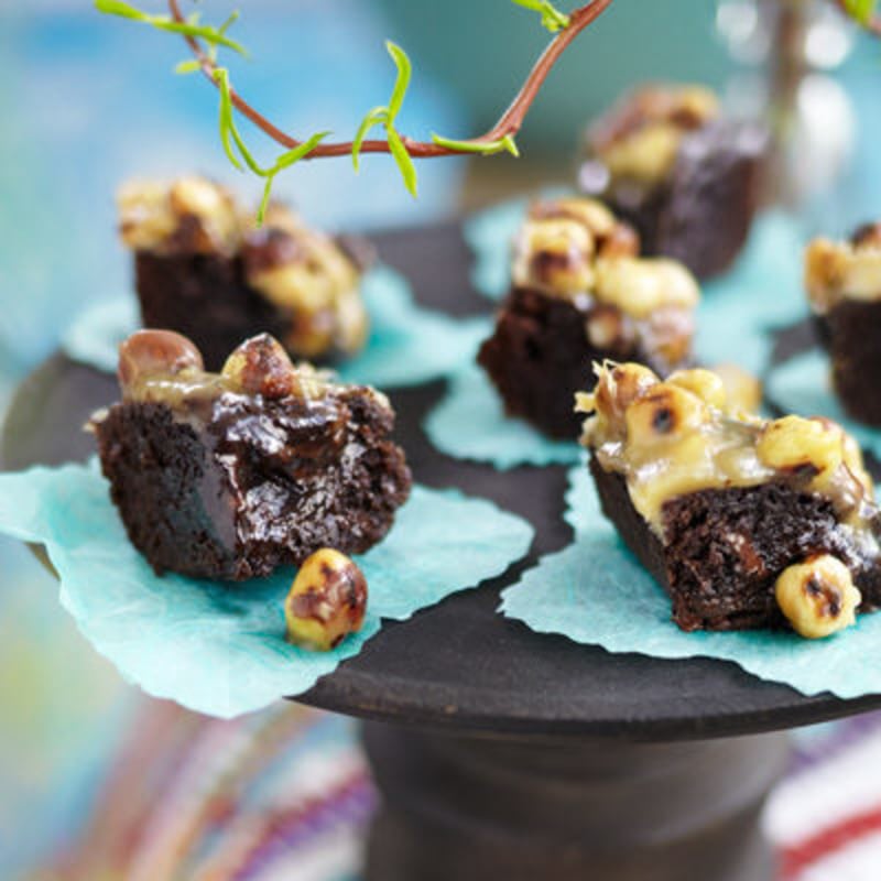 Minibrownie med hasselnötstosca