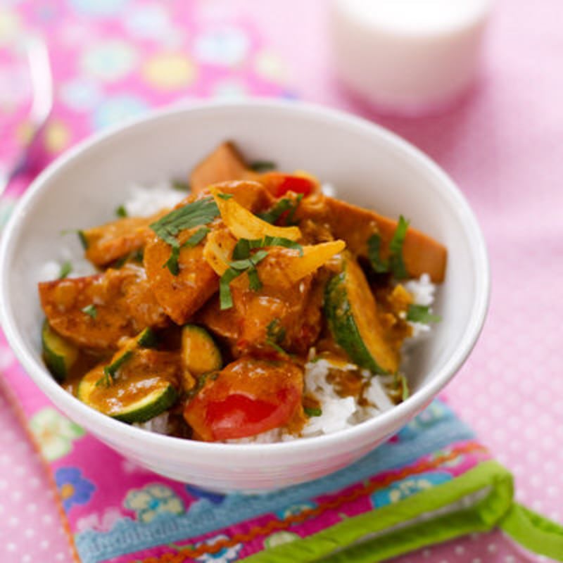 Indisk curry med falukorv
