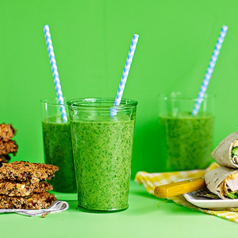 Avokadosmoothie med äpple och citron