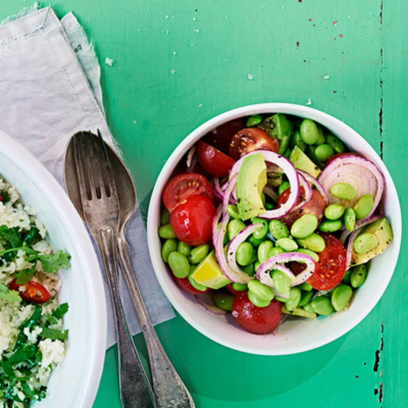 Tomatsallad med sojabönor