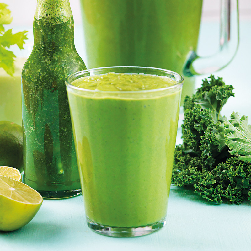 Grönkåls- och mangosmoothie
