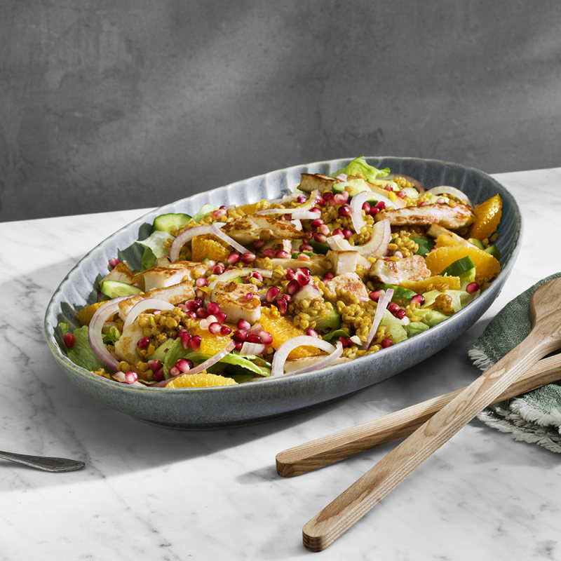Matvetesallad med halloumi och granatäpple