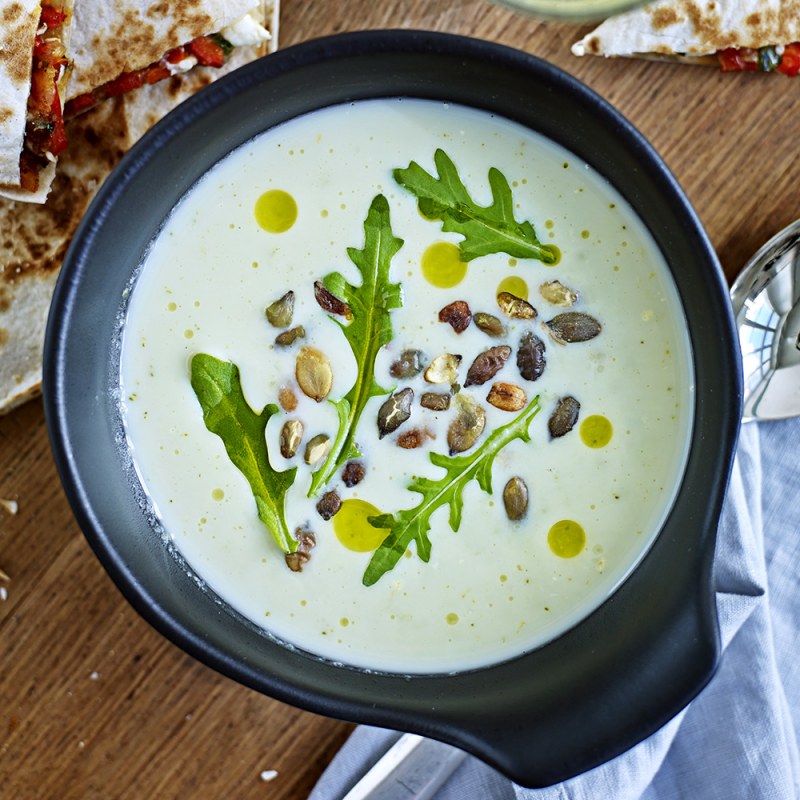 Broccolisoppa med grädde