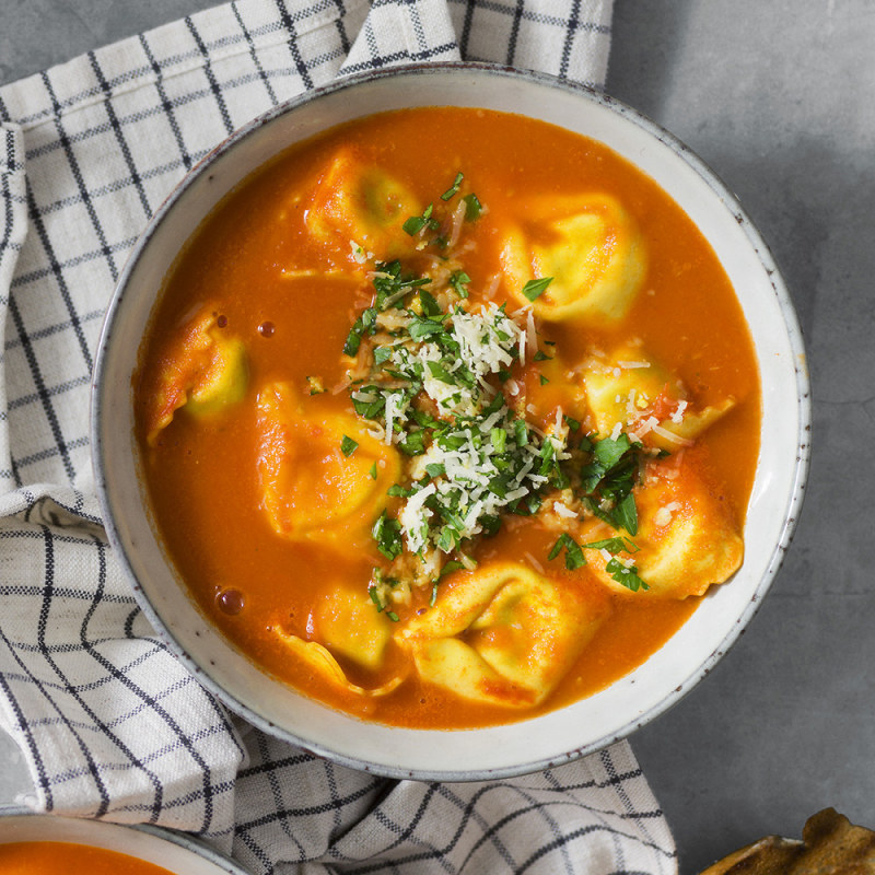 Tomatsoppa med pasta