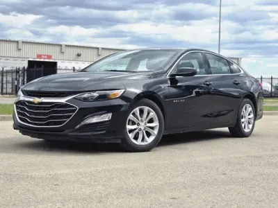 Presenting a 2023 Chevrolet Malibu 1LT sedan, now available for dealer-to-dealer purchase. With only 82,602 km on the odometer, this vehicle offers a compelling blend of modern design and efficiency, making it an attractive option for your inventory.
Priced competitively at $25,300 CAD, this Malibu stands out in the market for its low mileage relative to its age, ensuring a strong value proposition for resale. The 1LT trim includes desirable features such as advanced safety technologies and a comfortable interior, appealing to a broad range of customers.
This Malibu's combination of reliability and style positions it well for future resale, making it a smart addition to any dealership's lineup. Don’t miss the opportunity to enhance your offerings with this well-maintained sedan.