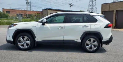 Our dealership is always interested in clean-title Toyota RAV4s, model year 2016 or newer. AWD or FWD both fine. Must be mechanically sound. This is a long-term purchasing requirement.