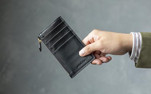 気品を備えた最高級革でつくる、新感覚のキャッシュレス財布。