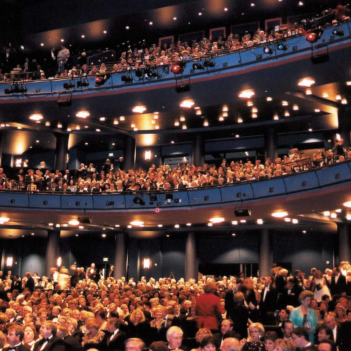 Places-A&E-Hobby Center-Sarofim Hall