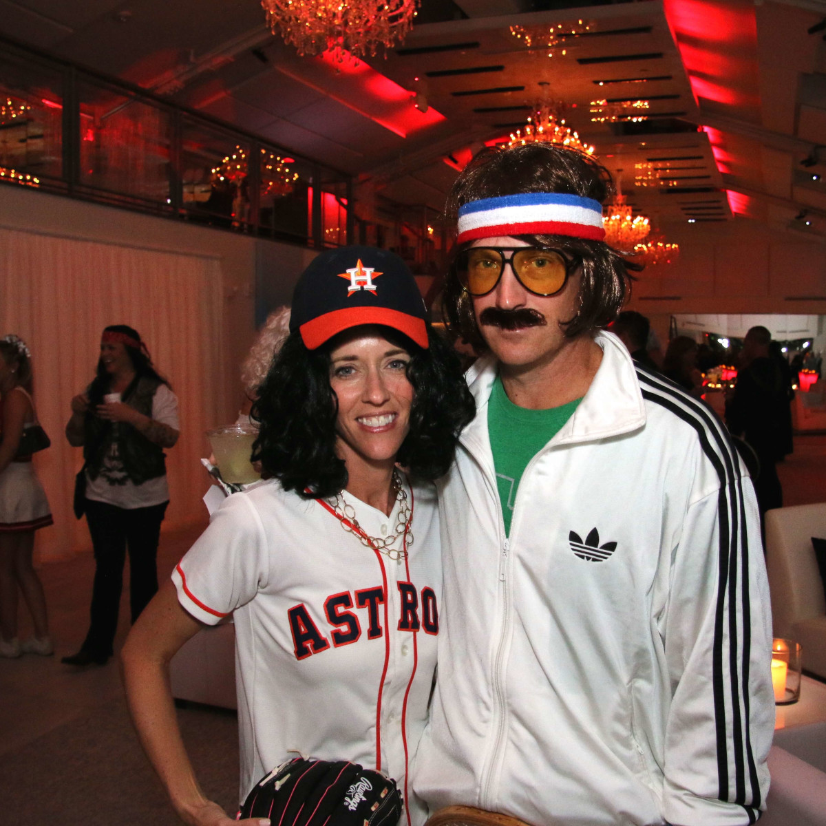 Chic Halloween Party For Grown Ups Raises Funds For Kids With