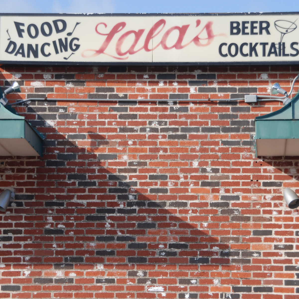 Lala's exterior