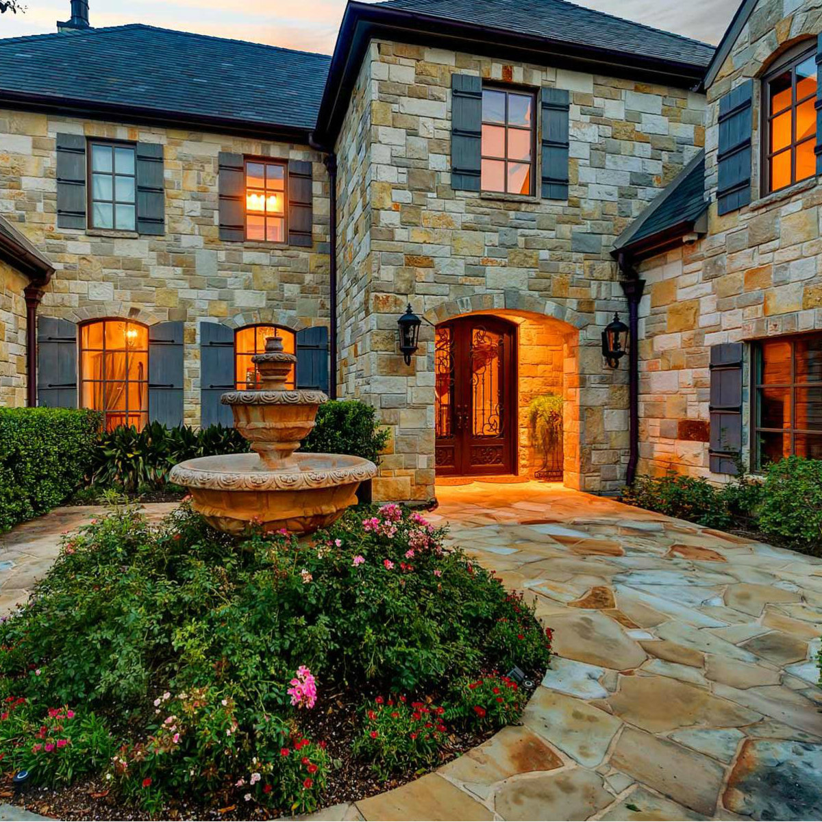 Selena Gomez #39 s Fort Worth home can be yours for a mere $2 9 million