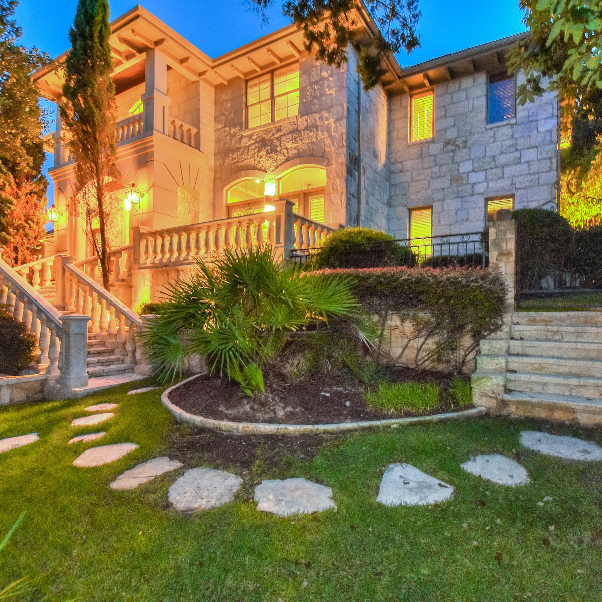 Behind this Austin manse lies a backyard built for parties