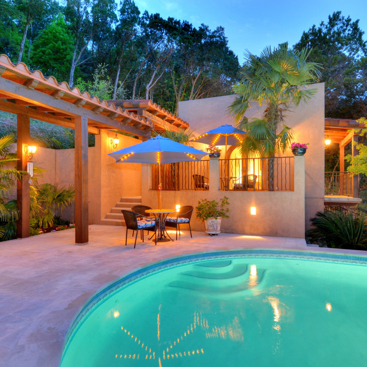 Get A Load Of The Stunning Views From This Luxurious West Lake