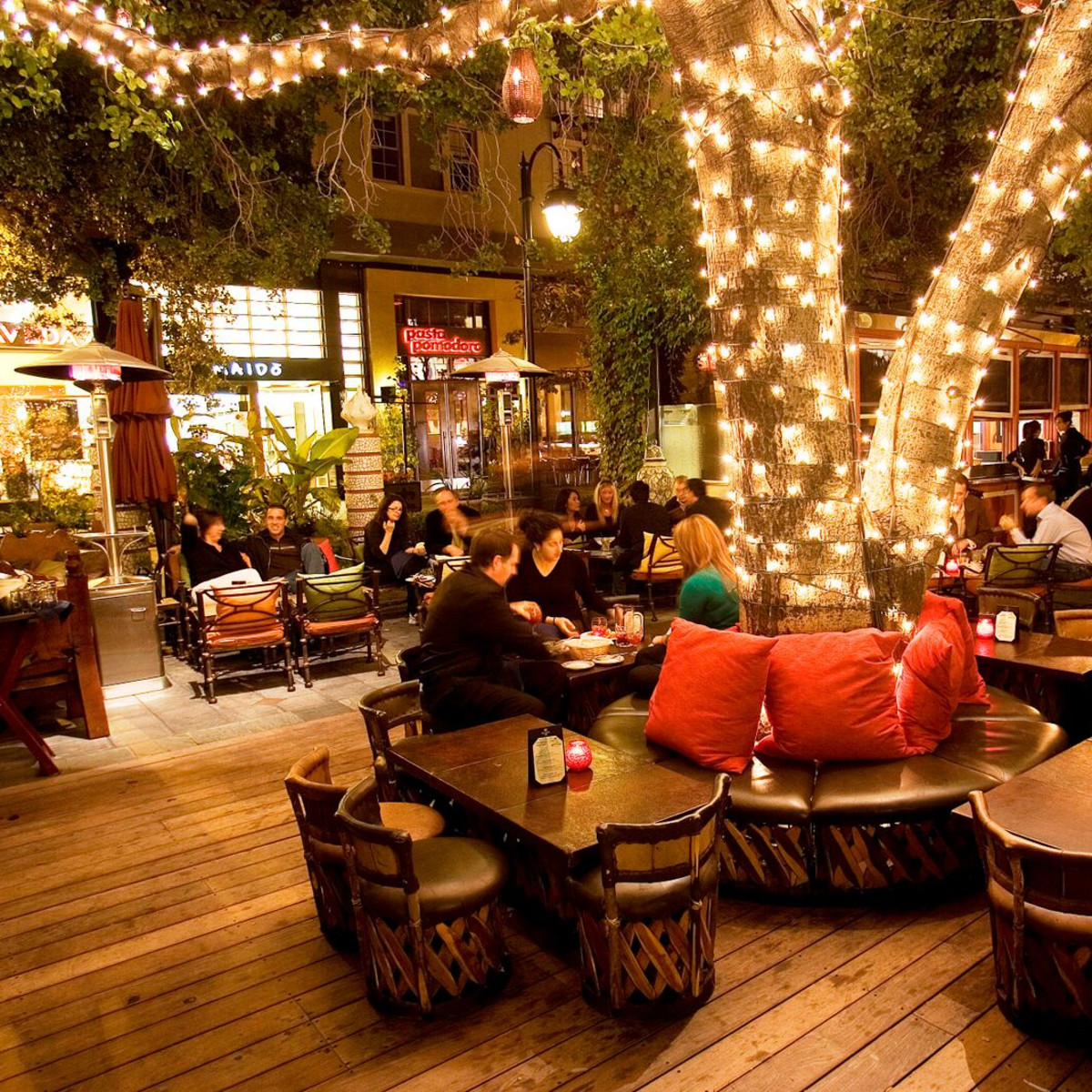 Santana Row propels oncesleepy San Jose into trendy California haven CultureMap Houston