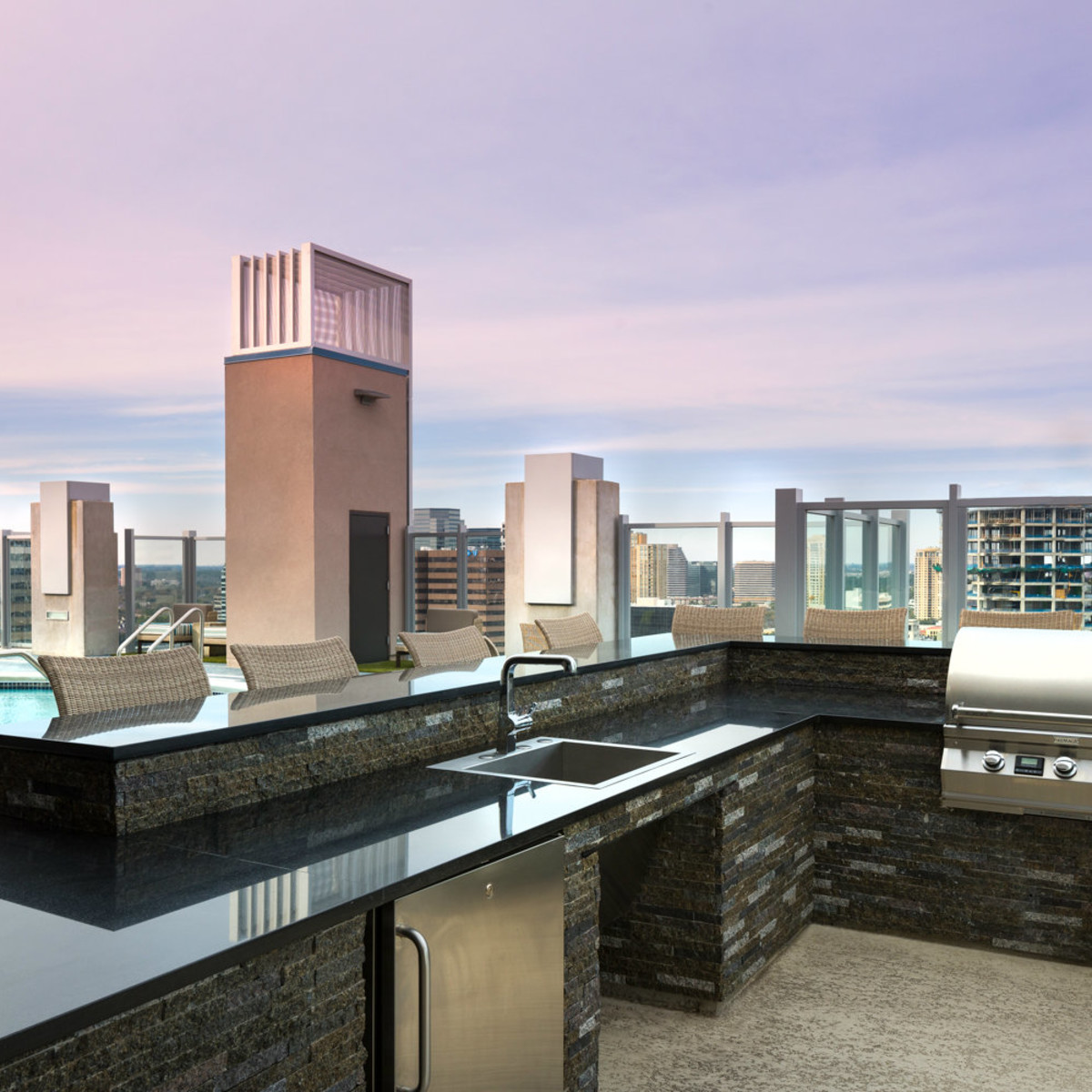 This amazing River Oaks apartment tower covers every convenience