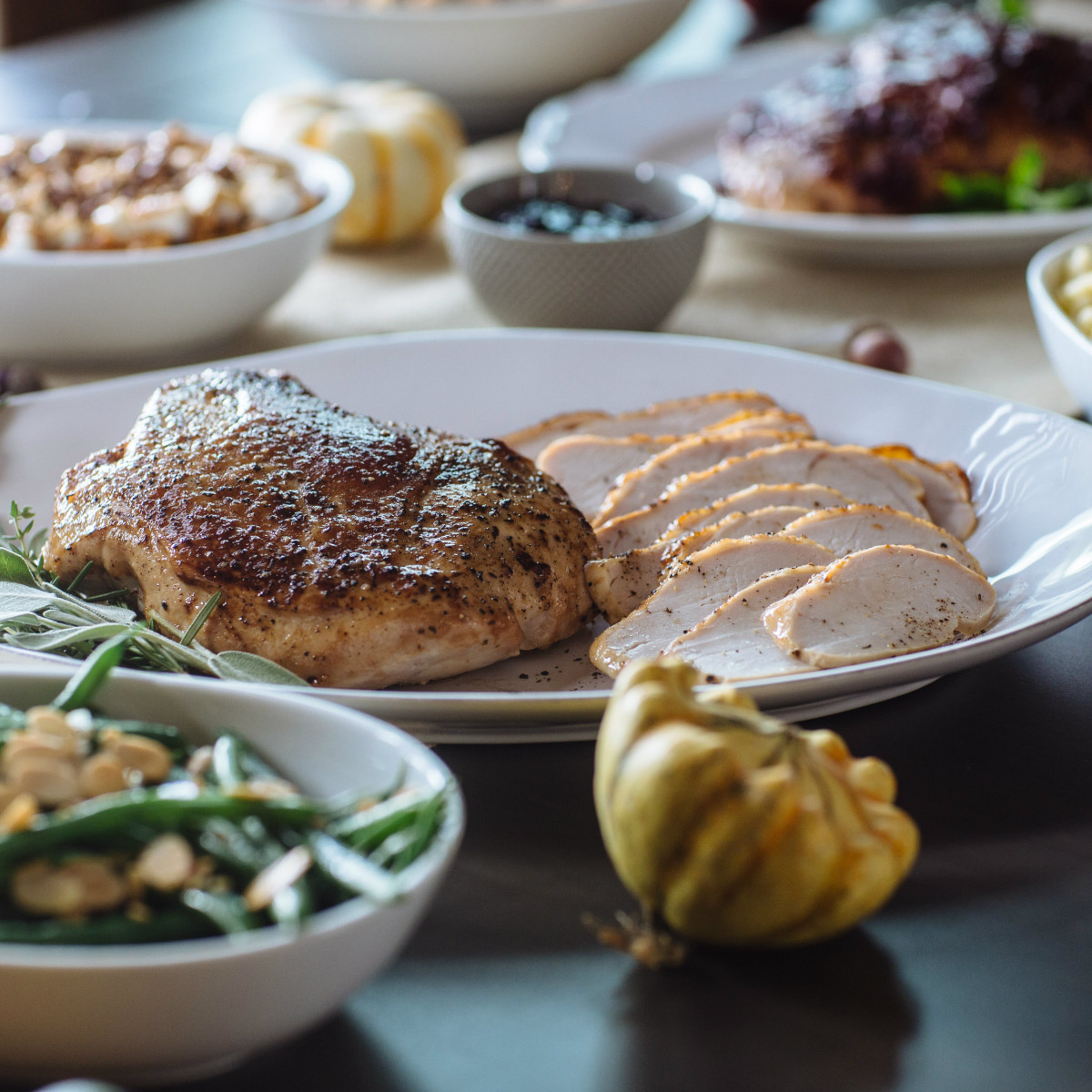 Eatzi's can help you serve a deliciously easy Thanksgiving dinner
