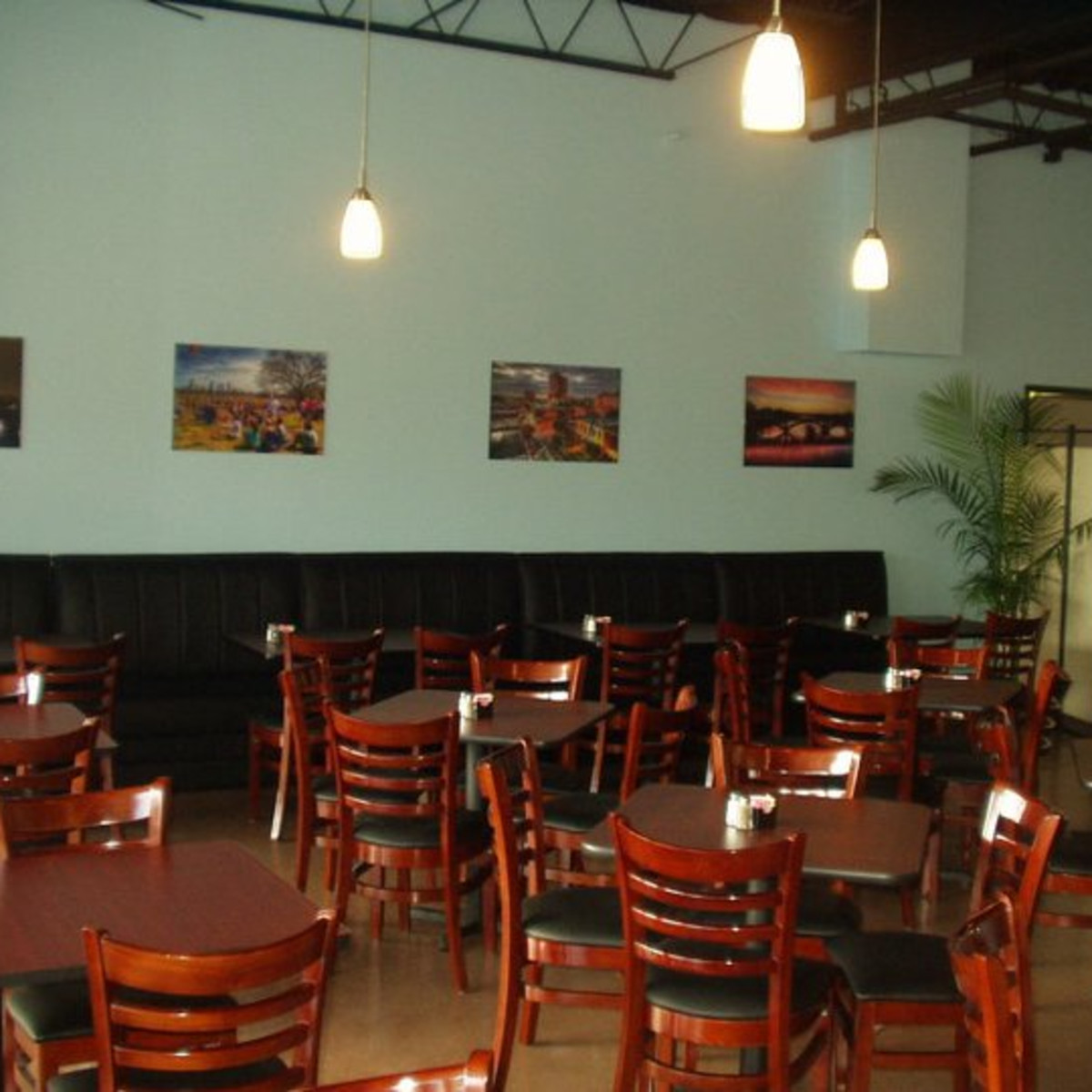 Austin Photo: Places_food_new world cafe interior