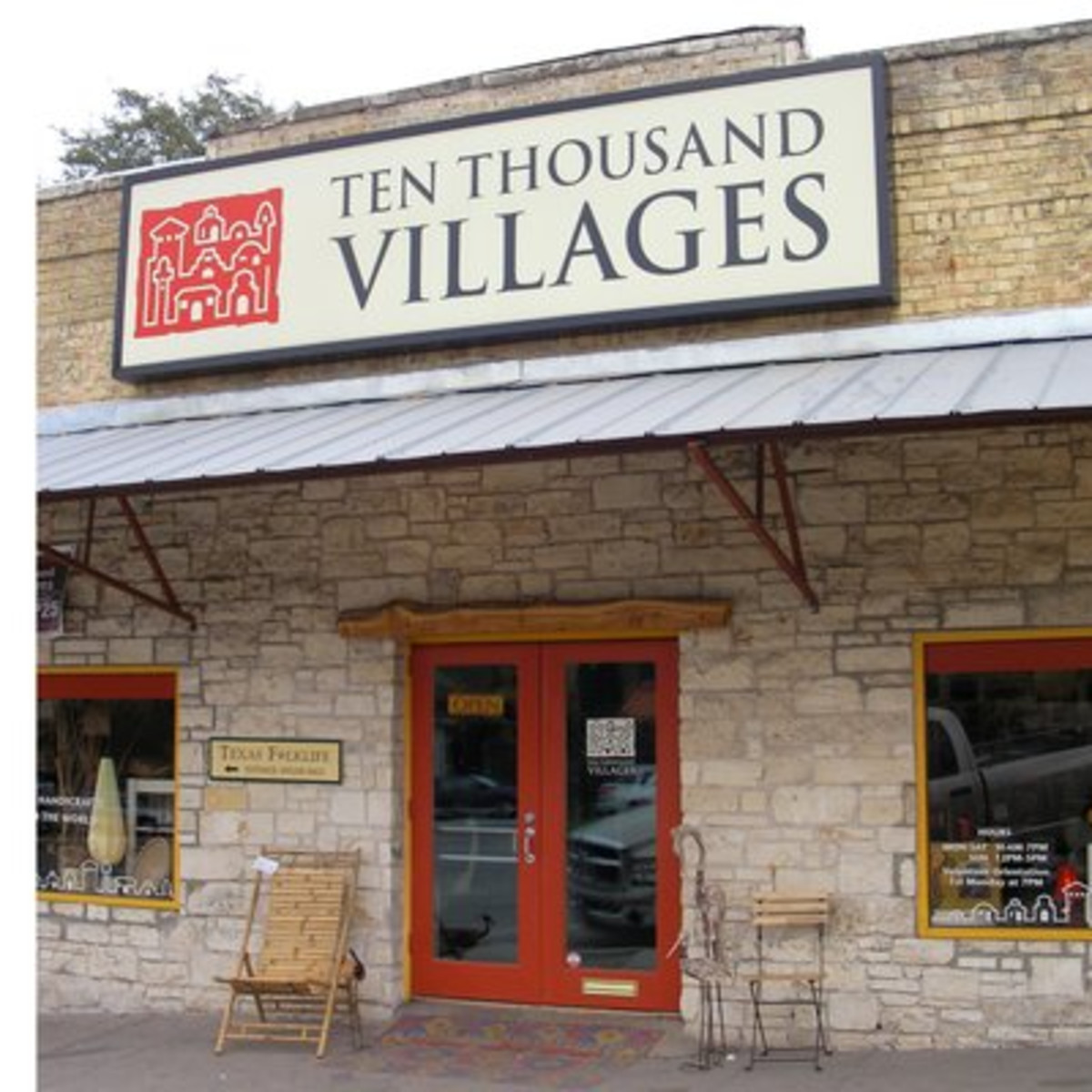 Austin Photo: Places_shopping_ten_thousand_villages_exterior