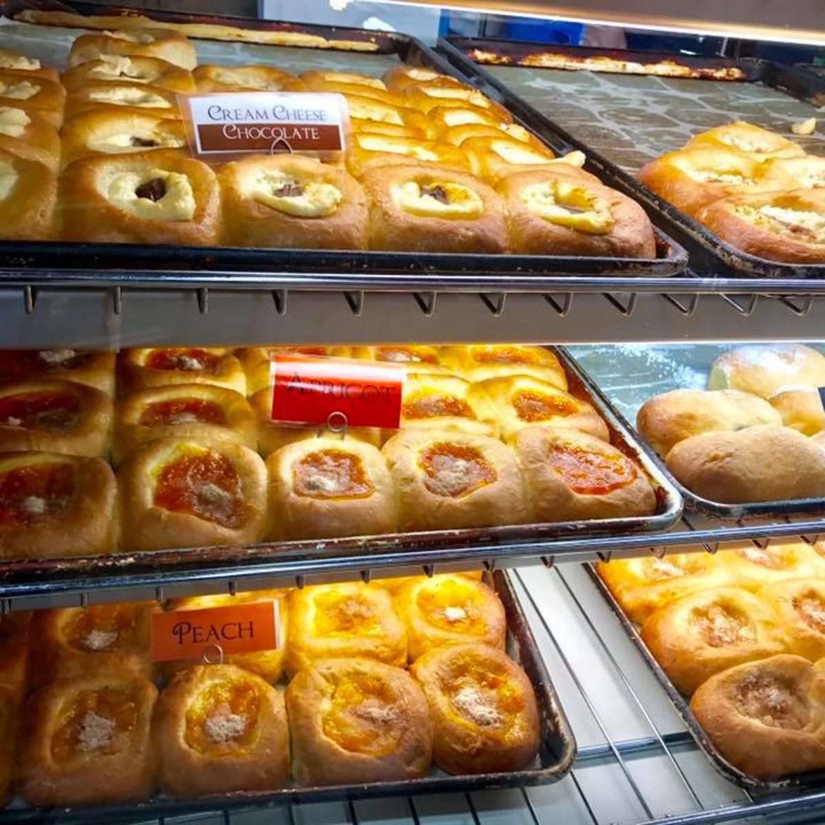 5 sweetest small-town texas bakeries just a short