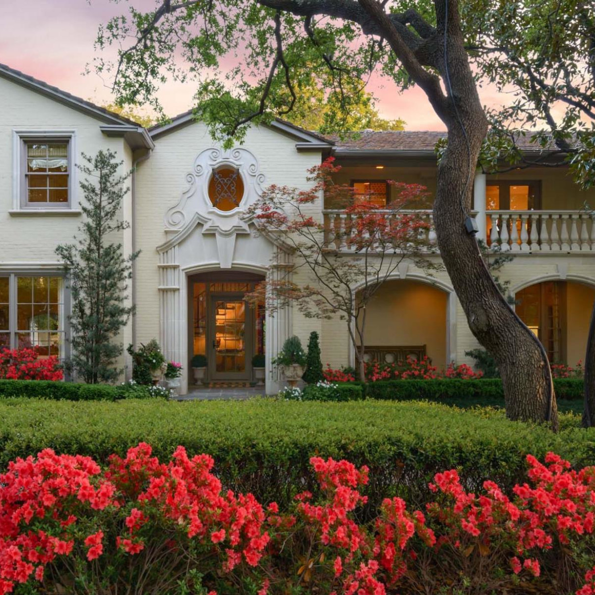 7 5m Highland Park Mansion Extends Hospitality In Every Direction Culturemap Dallas