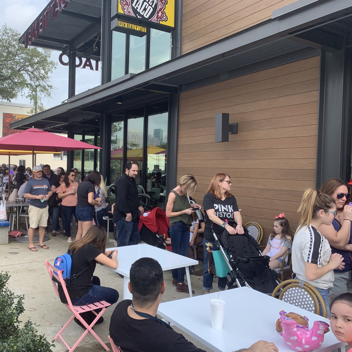 4 Hour Wait Greets Houstonians At Magical New Montrose Dessert Shop Culturemap Houston
