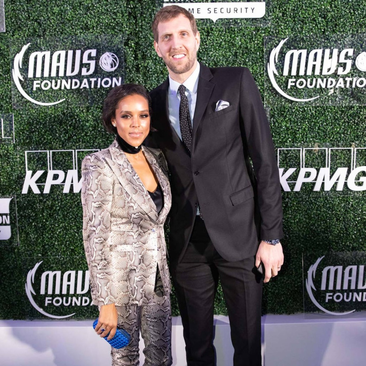 Dynamic Dallas Mavs Ball Power Dunks 1 34m For Team Charity