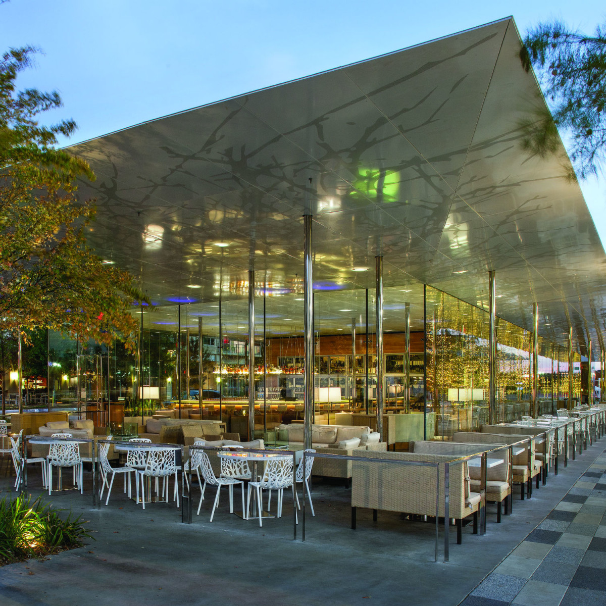 Savor Gastropub at Klyde Warren Park in Dallas