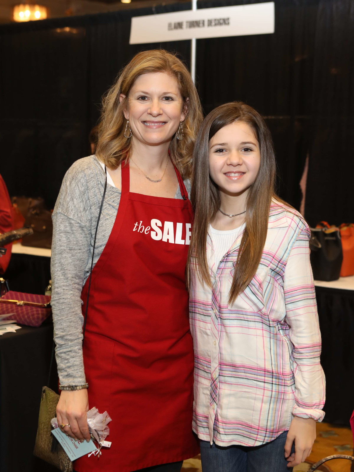 Houston, Tri Delta The Sale benefiting TCH, Jan 2017, Julie Treadwell, Courtney Treadwell
