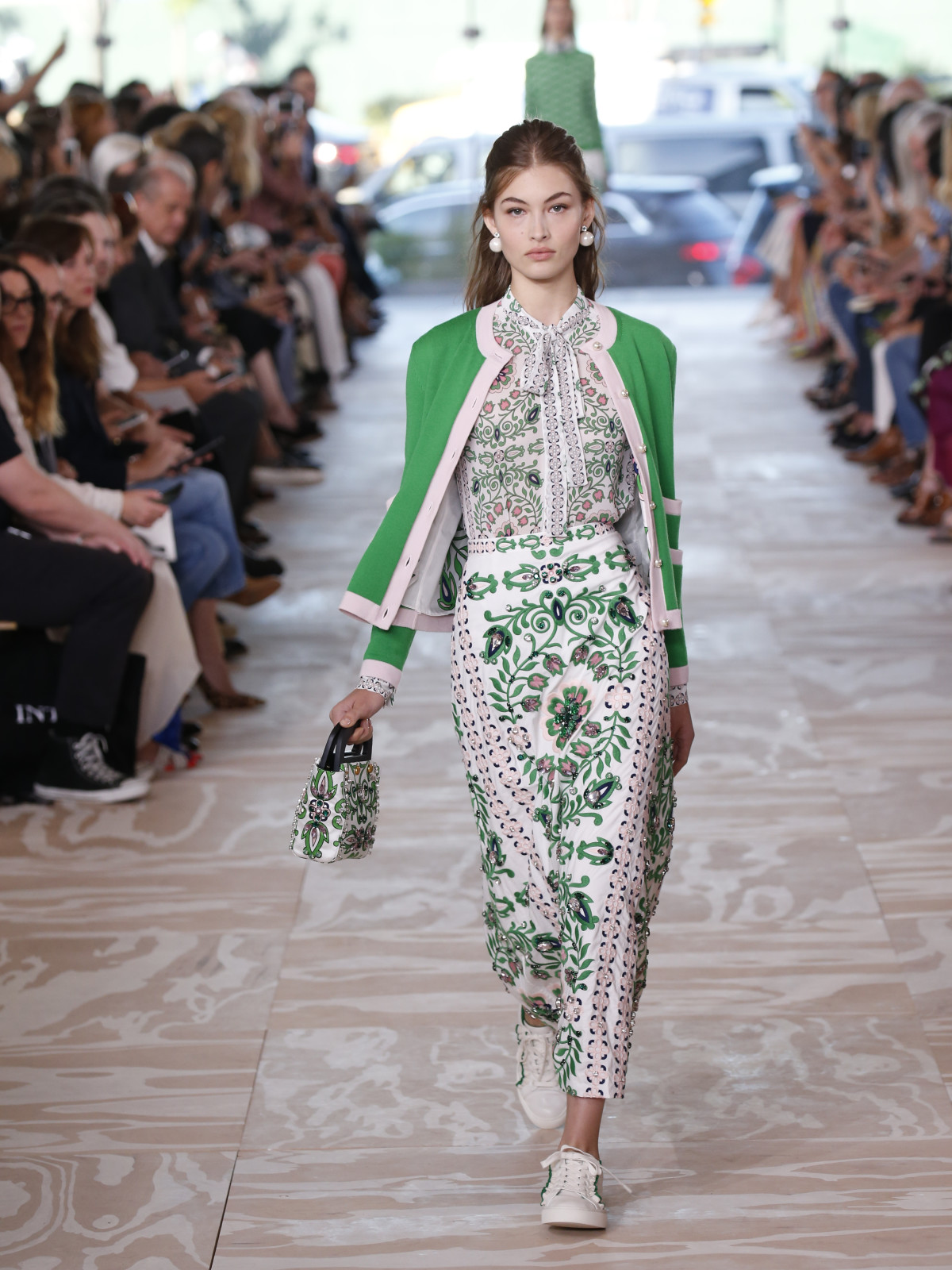 Tory Burch spring 2017 collection look 1