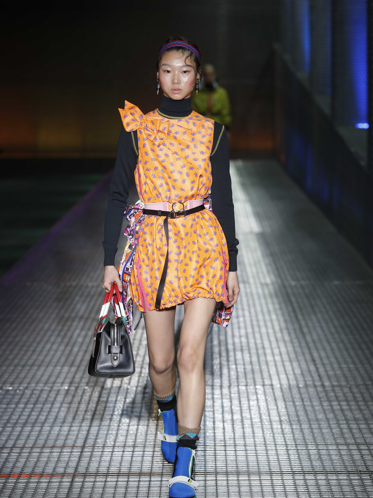 Prada menswear spring 2017 women's look