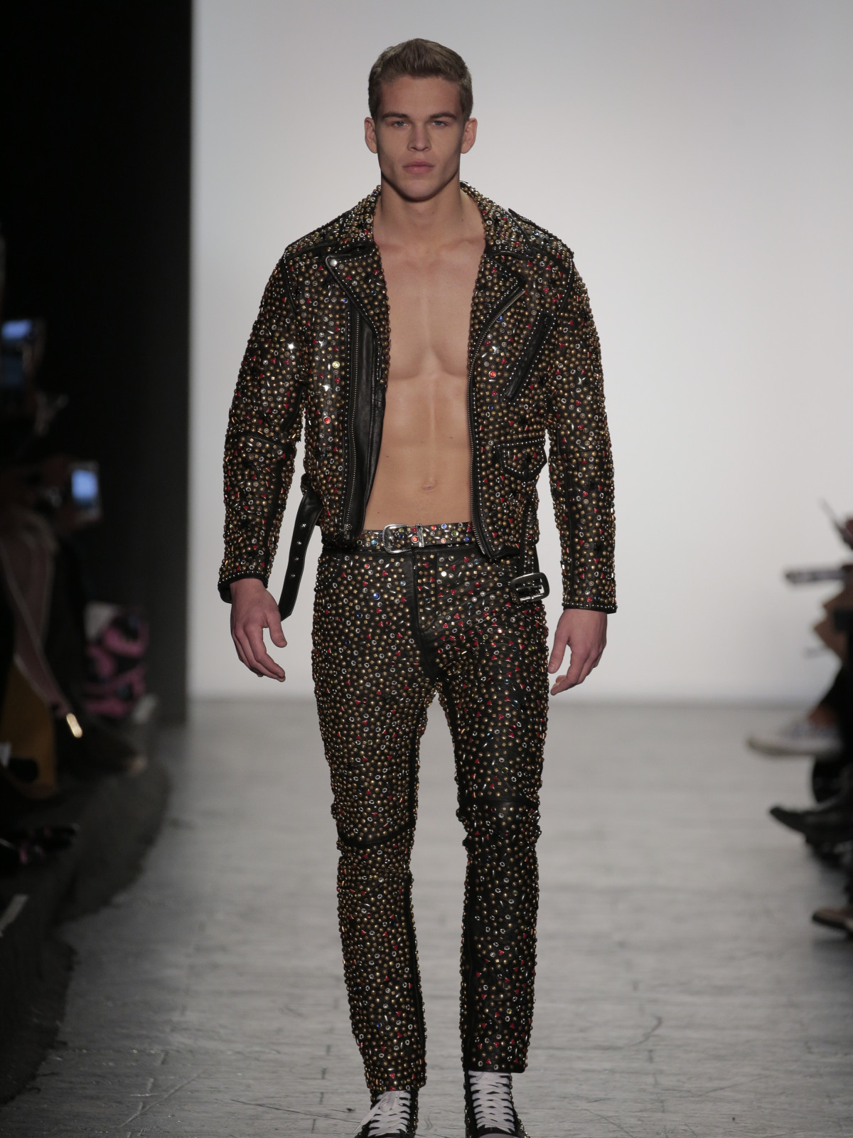 Jeremy Scott fall 2016 collection