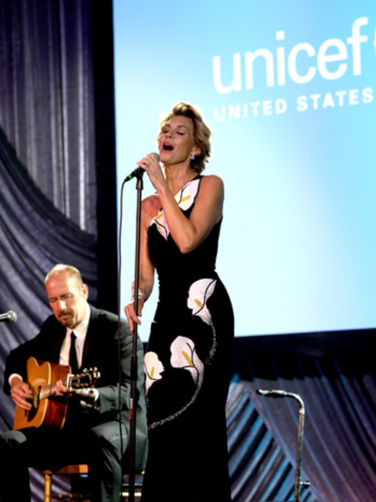 News, Shelby, UNICEF gala, Nov. 2015, Faith Hill, Margaret Alkek Williams, Barbara Bush, Caryl Stern