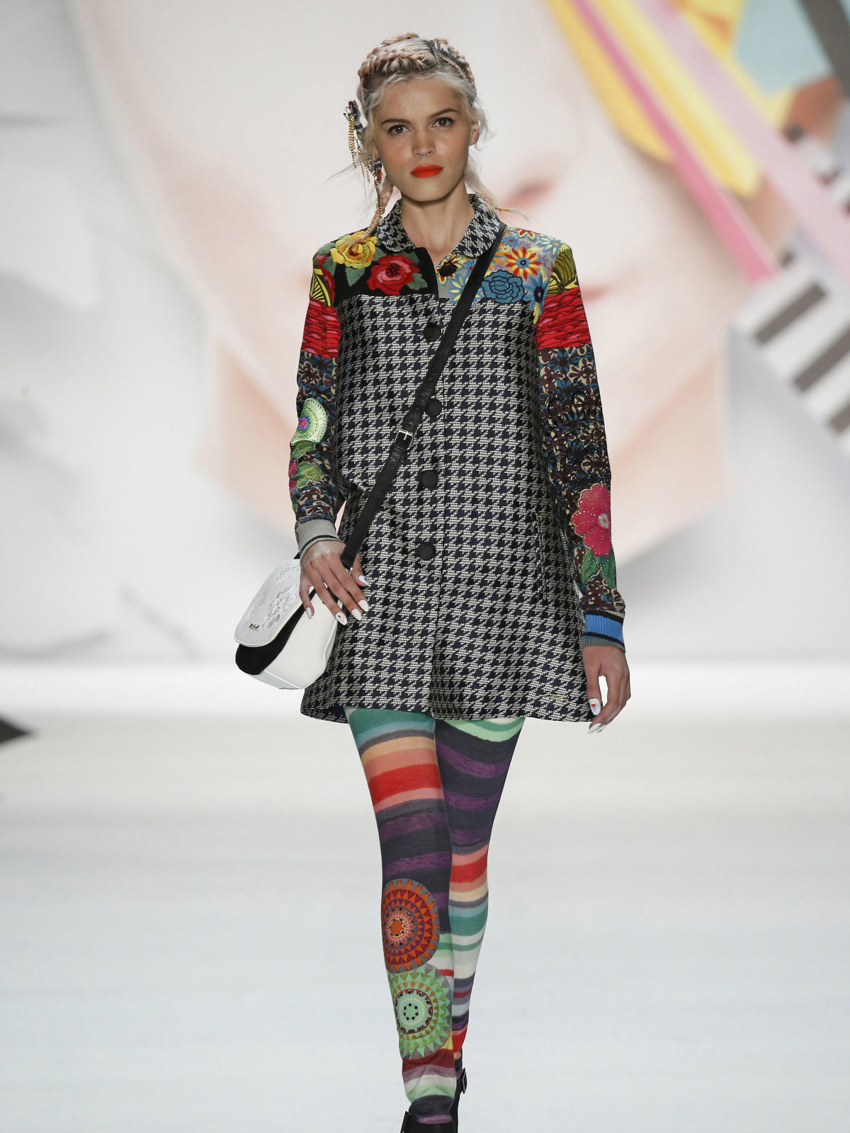 Desigual spring 2016 collection look 32
