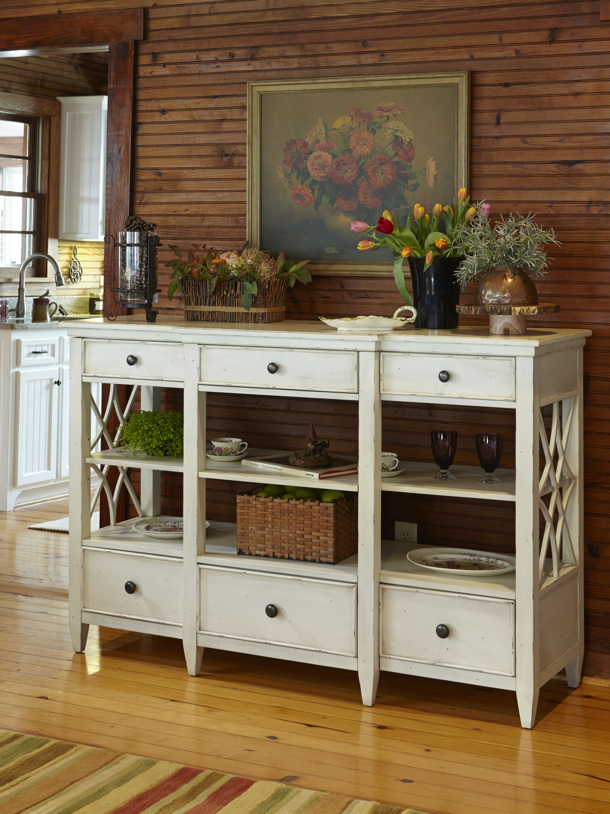 Trisha Yearwood furniture