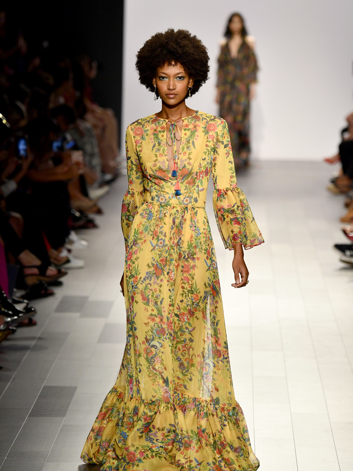 Tadashi Shoji look 18 spring 2018
