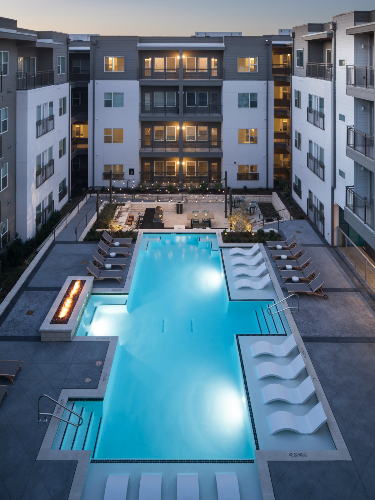 Alexan Henderson apartments