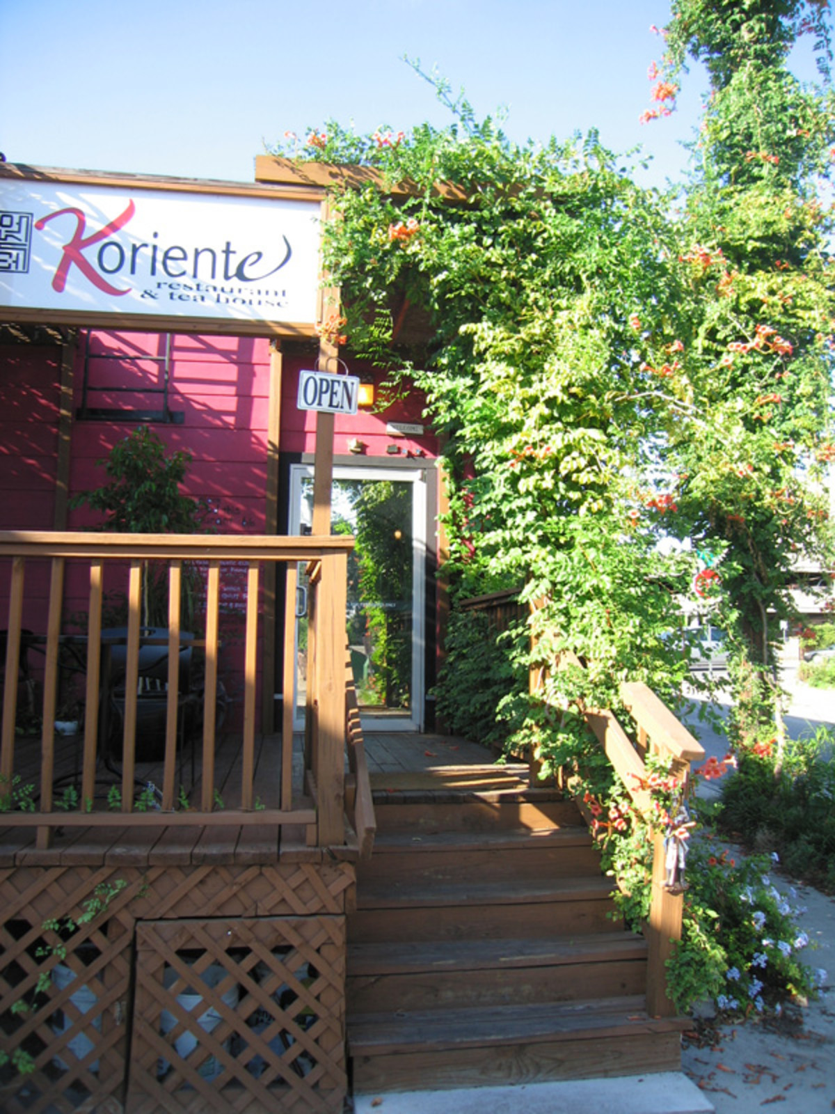 Austin photo: Places_Food_Koriente_Exterior