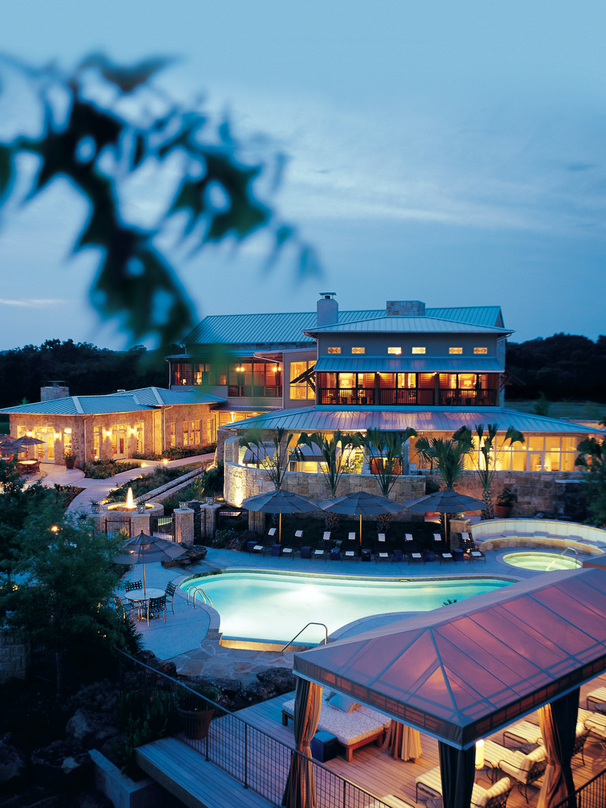 News_Lake Austin Spa_exterior