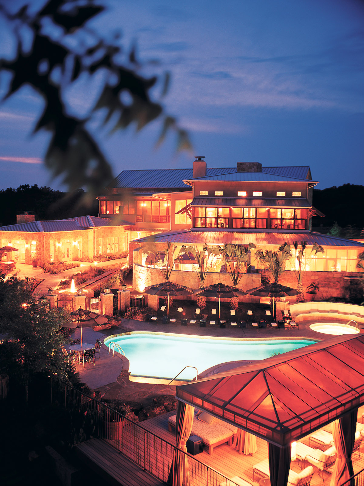 News_Lake Austin Spa_exterior