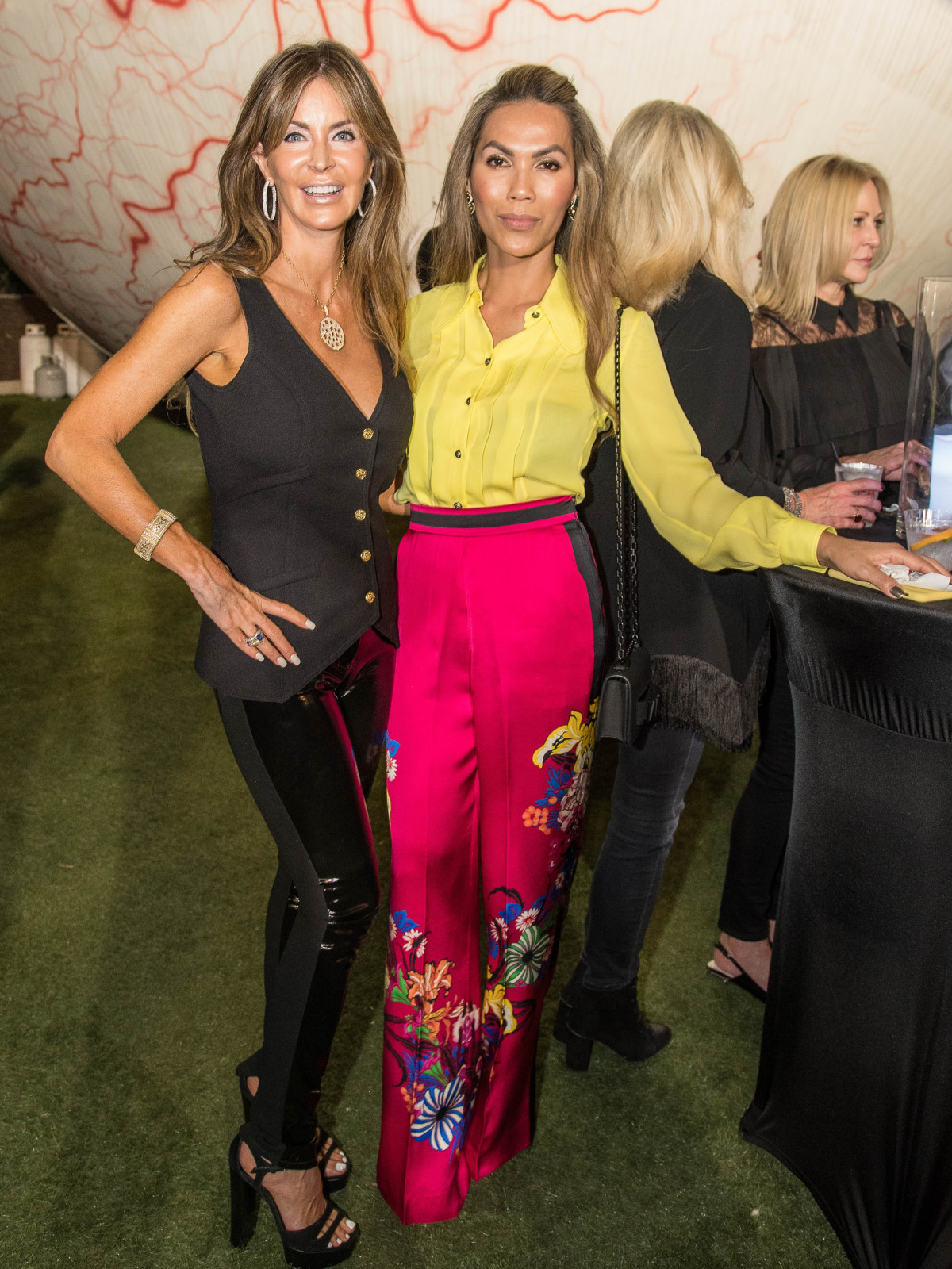 Karen Dollar, Nickki St. George