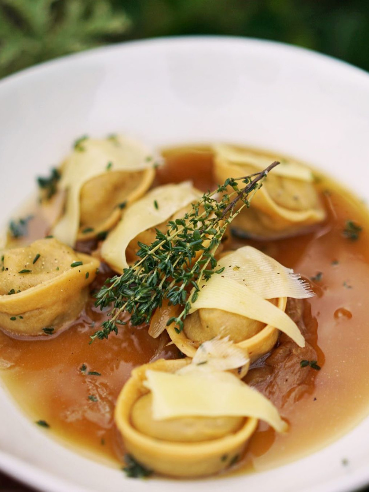 Nobie's tortellini in brodo