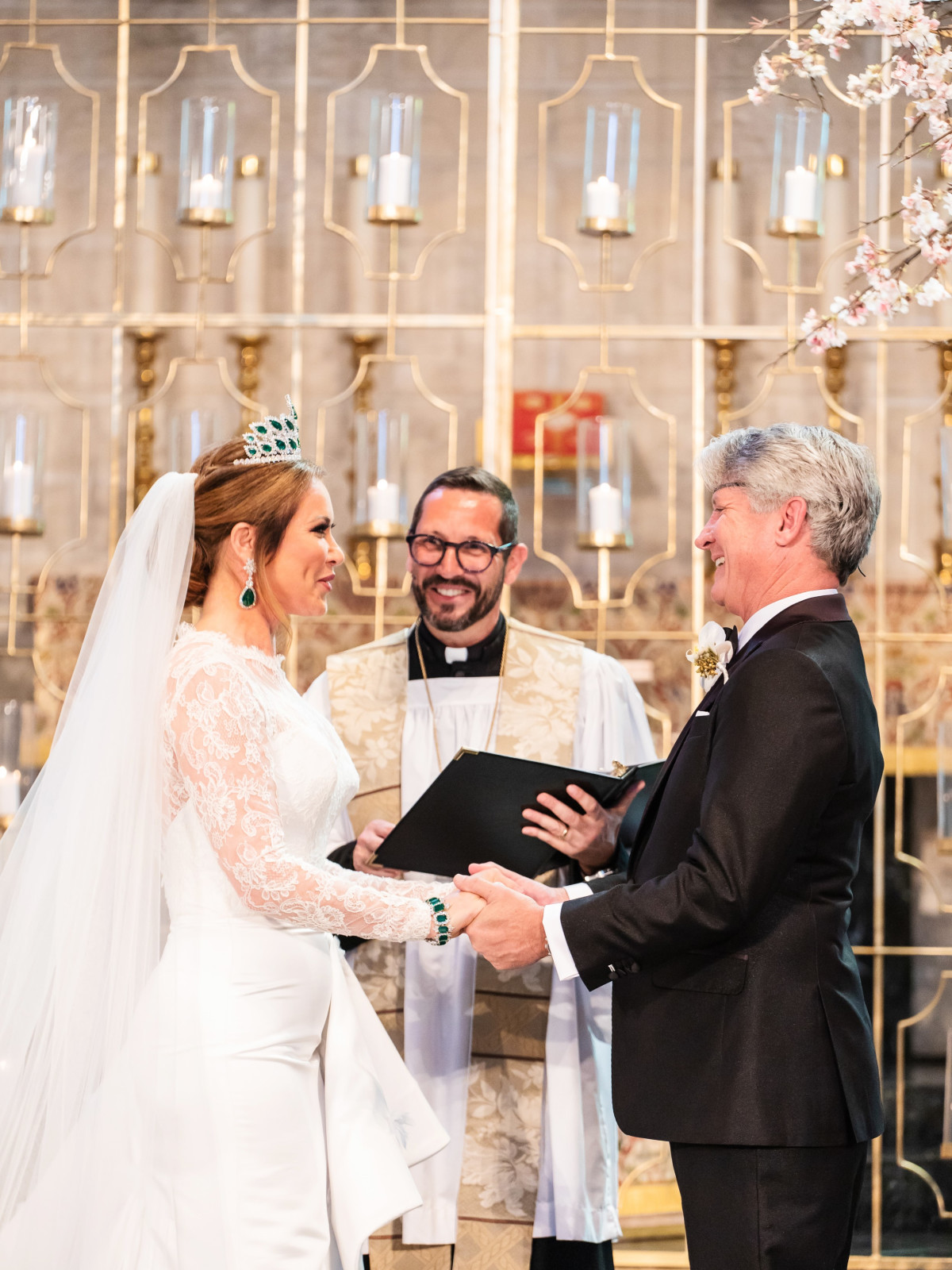 Real Housewives Leeanne Locken Lifts The Veil On Her 4m Wedding