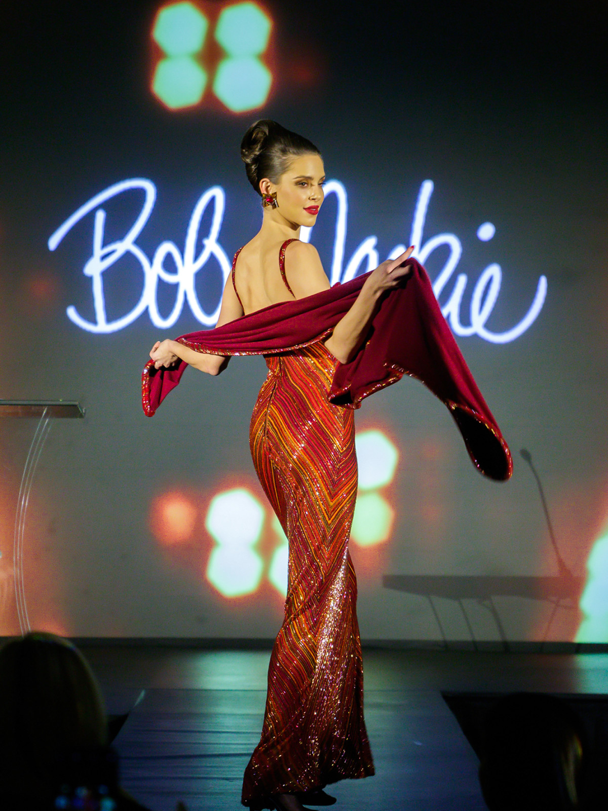 Dallas Fashion Stars Toast Cher S Favorite Designer At Chic Soiree