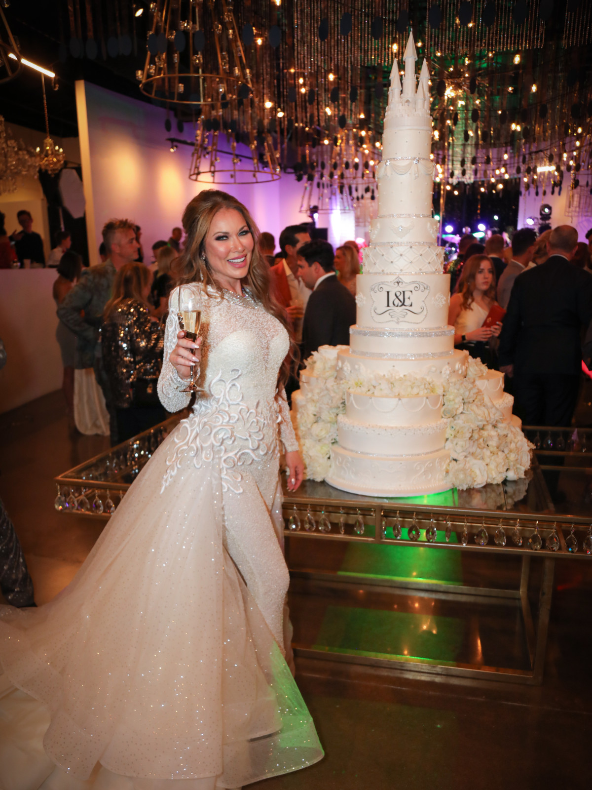 LeeAnne Locken wedding champagne cake